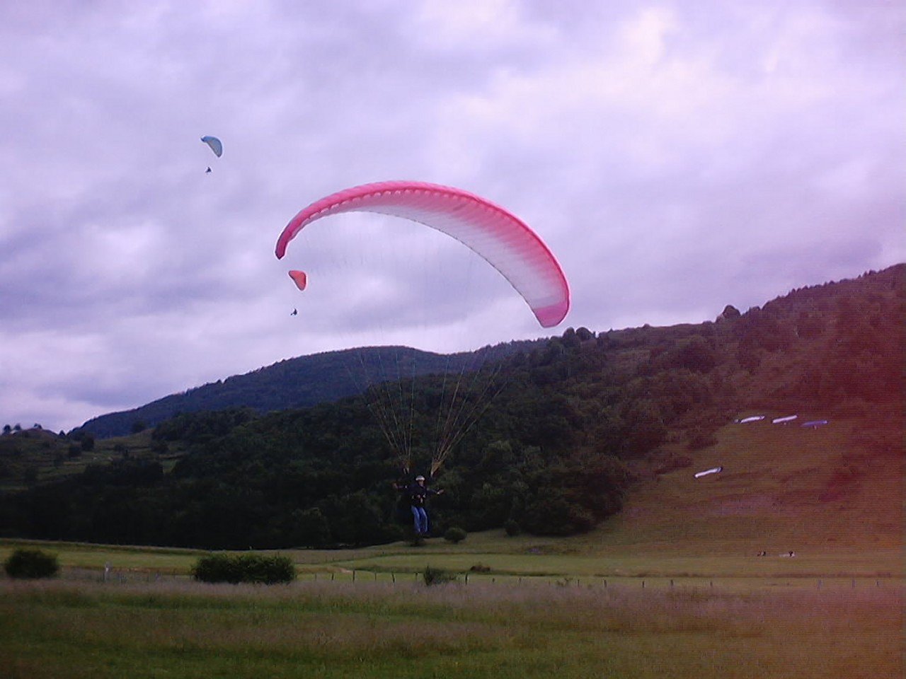 Landing te Oderen - Aerotec.